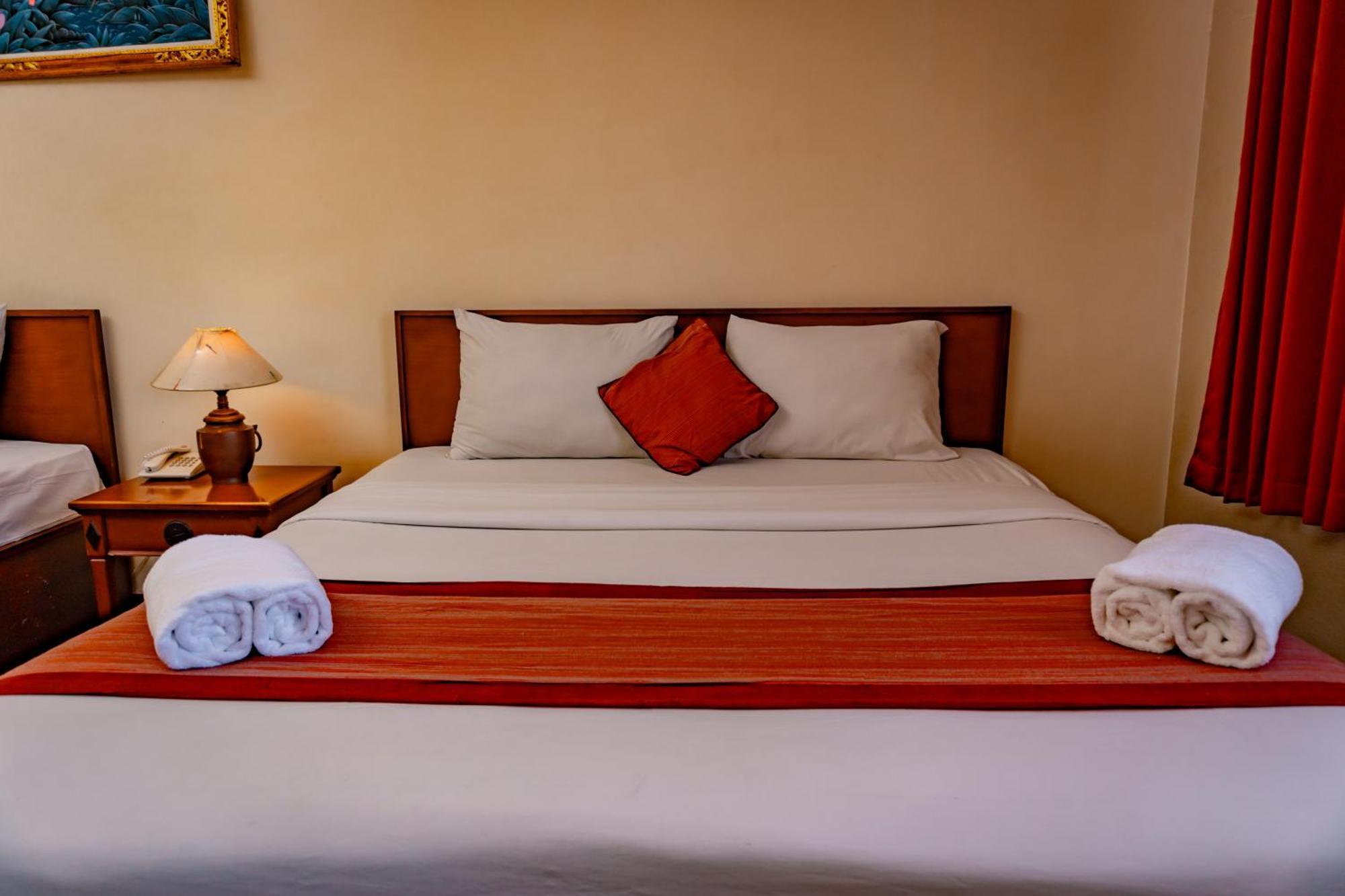 Hotel Puri Dibia Kuta Kuta  Luaran gambar